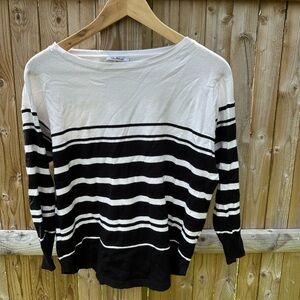 Women’s black‎ and white striped sweater